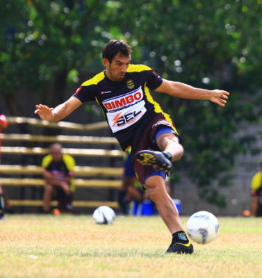 Cardozo: 'Pregúntenle a Olimpia si lo motiva jugar contra Real España”