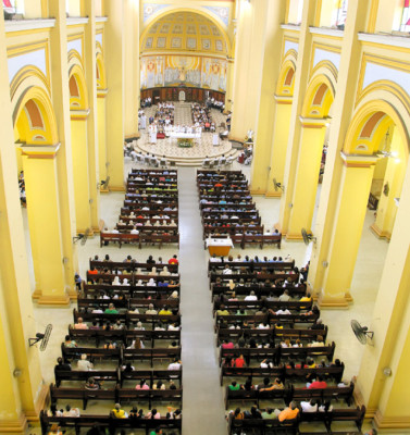 Rinden solemne tributo a la obra de vicentinos