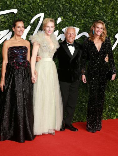 Los 10 diseños más icónicos de Giorgio Armani que marcaron la moda