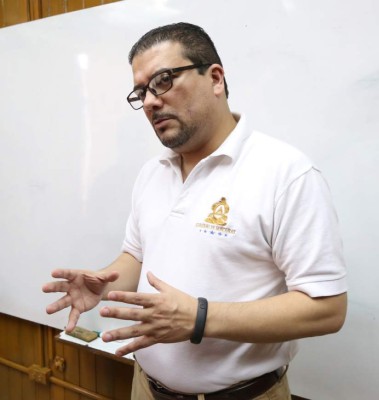 Solo el 40% de los médicos tienen un empleo formal