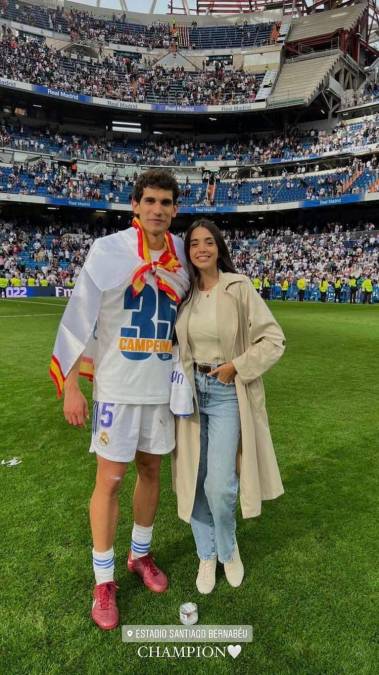 María Delgado - Es la pareja del defensa Jesús Vallejo, quien fue titular en el partido ante Espanyol en el cual se definió el título del Real Madrid.