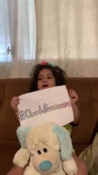 Esta hermosa niña nos dio un mensaje claro: #QuédateEnCasa