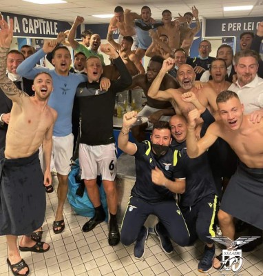Histórica y sufrida clasificación de la Lazio a octavos de final de la Champions League