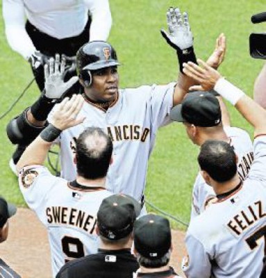 Barry Bonds entra a la historia