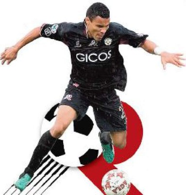 'Me alegra que me comparen con Kaká'