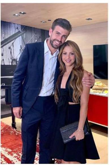 Ya cuando Shakira estaba en Sudáfrica, Piqué contó que le mandó un mensaje preguntándole por el clima del lugar en donde posteriormente iba a ganar el Mundial con la Selección de España.