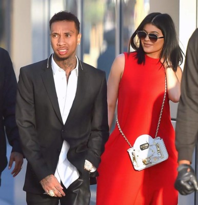 Le ofrecen $10 millones a Kylie Jenner por hacer video para adultos