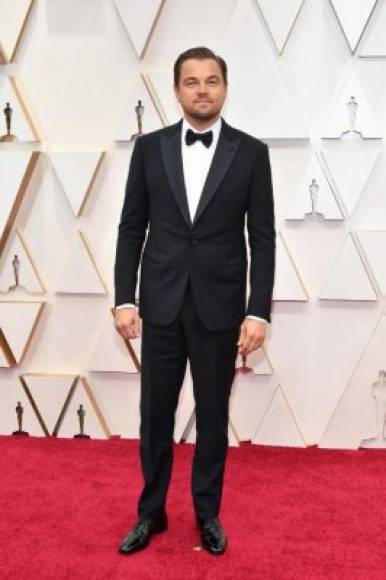 Leonardo DiCaprio siempre luce elegante en la alfombra roja. Nominado en la categoría de mejor actor por 'Once Upon a Time in Hollywood'.