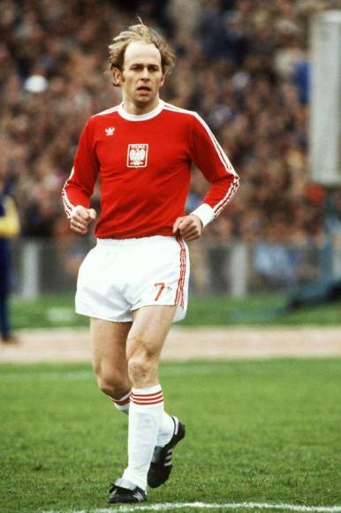 Grzegorz Lato (Polonia) anotó 10 goles en mundiales (1974, 1978, 1982).