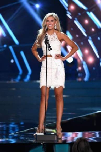 Miss Arkansas USA 2016, Abby Floyd.