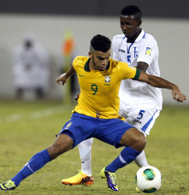 Honduras clasifica a octavos del Mundial Sub-17 pese a perder