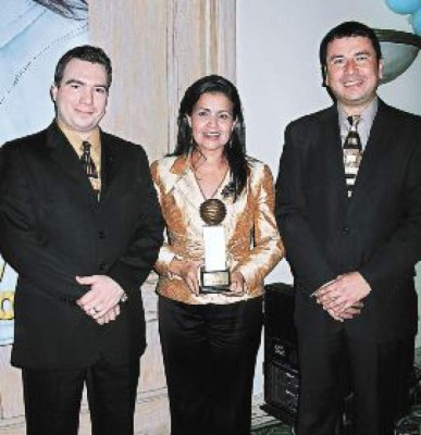 Honores para una dama altruista