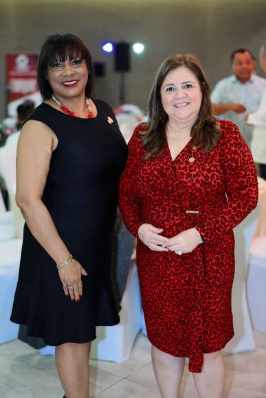 Silvia Loredo e Ivonne Hernández