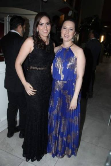 Laura Reyes y Michelle Zapata.