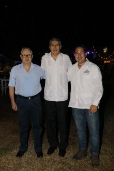 Federico Chabaud, Gilberto Limón y José Melo.