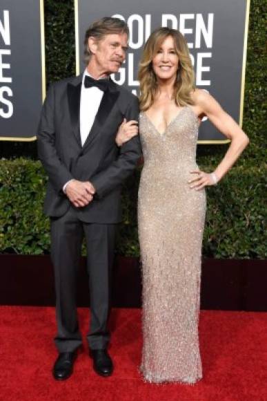 Felices y radiantes lucieron William H. Macy y su esposa Felicity Huffman.