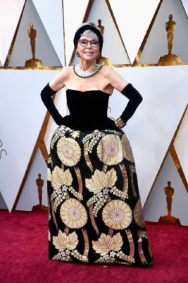Rita Moreno arrives at the Oscars on Sunday, April 25, 2021, at Union Station in Los Angeles. (AP Photo/Chris Pizzello, Pool)