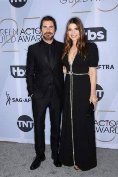 El actor británico Christian Bale llegó acompañado de su esposa Sibi Blazic.