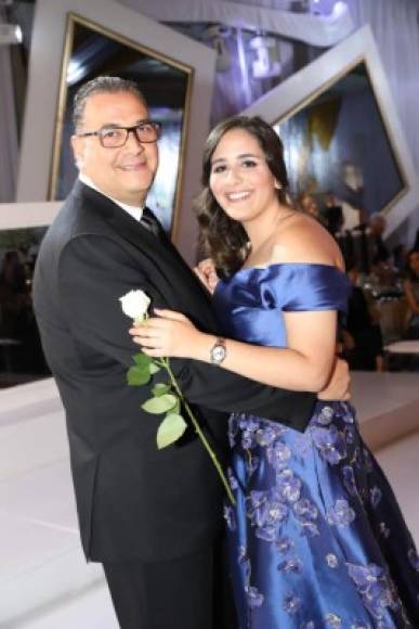 Luis y Arianne Atala.