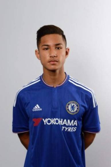 El chico cuando comenzó a participar con el Chelsea.