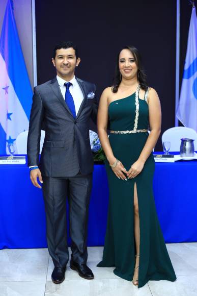 Daniel Menjívar y Paola Ocampo