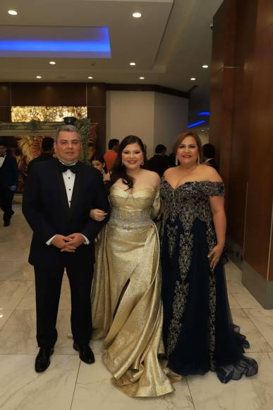 Luis Hernández, Danna Hernández y Marlyn Arauz