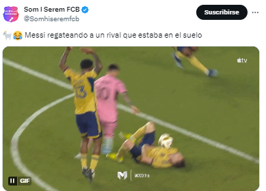 En el partido entre el Inter Miami y el Real Salt Lake, Lionel Messi también se viralizó con esta jugada en la cual regateo a un rival que estaba en el suelo. El balón terminó por estrellarse en la defensa rival. 