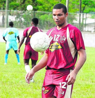 Jaime Rosales es baja