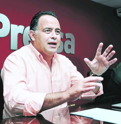 Piden precaución al viajar por el bulevar del sur