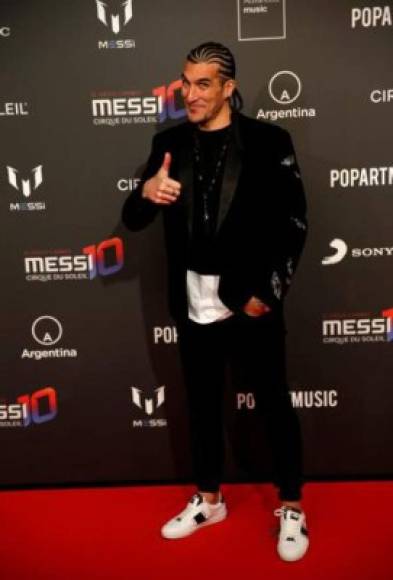 José Manuel Pinto, ex portero del Barcelona y ahora cantante, también estuvo presente en el acto.