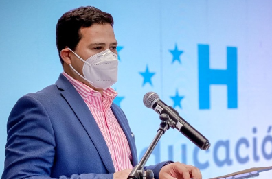 Despiden a Ilich Valladares tras polémico oficio sobre religión