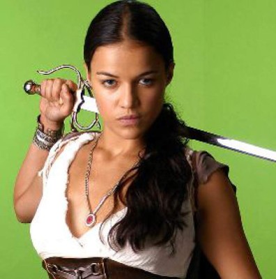 Cinco días de cárcel para actriz Michelle Rodríguez por manejar ebria