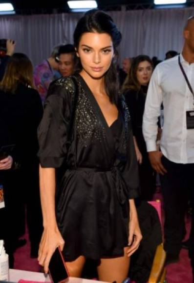 Kendall Jenner se prepara para el desfile del Victoria's Secret Fashion Show 2018.<br/>