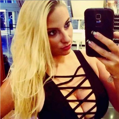 Luchadora cambió de categoría por el tamaño de sus pechos