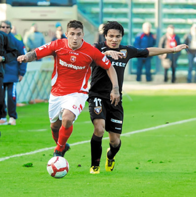 Génova vapuleó al Cagliari