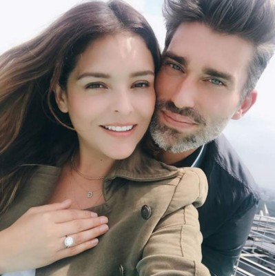 Grettell Valdez se compromete con novio secreto