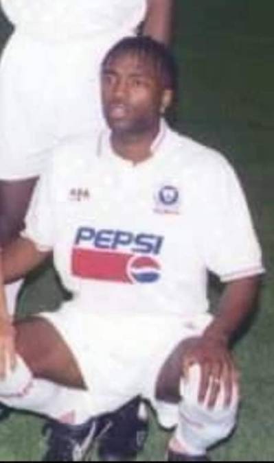 Mario Peri ganó dos títulos con Olimpia en las temporadas 1995-96 y 1996-97. 