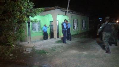 El cadáver de Bety Elisabeth Hermijo quedó en la sala de su vivienda.