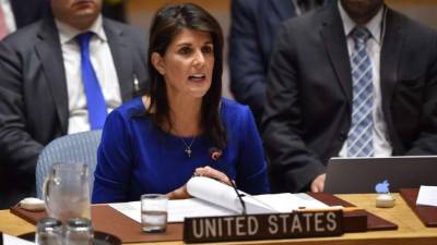 Haley dimitió sorpresivamente a su cargo como embajadora de EEUU en la ONU.