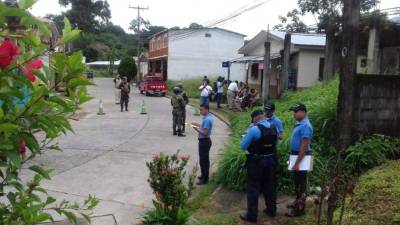 Hasta los momentos las autoridades policiales realizan el levantamiento respectivo.