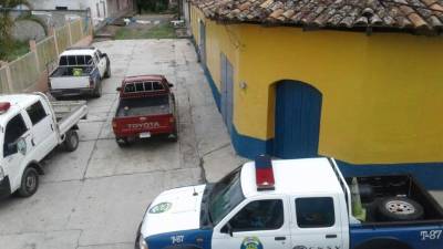Una patrulla policial en la posta ubicada en Trinidad, Copán, occidente de Honduras.