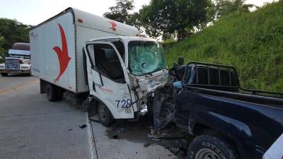 Fotografía muestra la escena del accidente ocurrido esta mañana en la carretera CA-4.