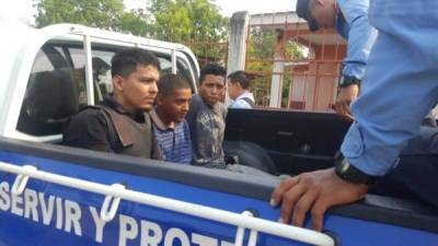 Supuestos pandilleros detenidos en la ciudad de El Progreso, Yoro, zona norte de Honduras.