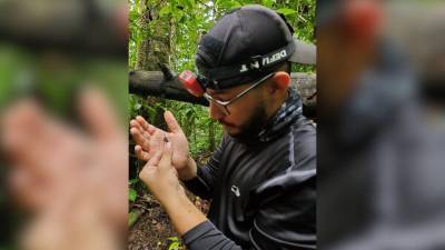 <b>Alex Cubas, estudiante de la Unah y apasionado de la Biología.</b>