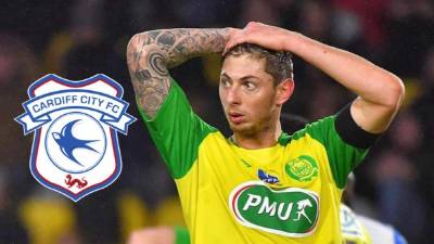 Emiliano Sala falleció cuando la avioneta en la que se trasportaba se estrelló en el oceáno.