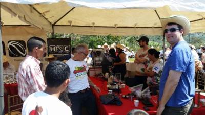 Parte del ambiente vivido en la comunidad Capucas en San Pedro, Copán, con la competencia “Te van a conocer compa”.