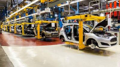 Mientras el sector automotor canadiense teme encogerse, el de México parece consolidarse gracias a sus costos más bajos de producción.