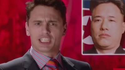 James Franco (izq) canceló sus citas promocionales ante las amenazas del grupo de 'hackers' (Sony Pictures).