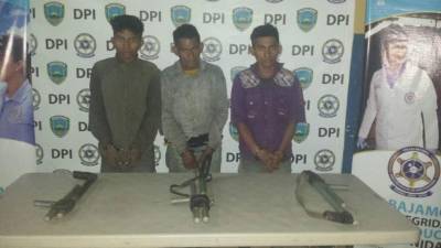 Los detenidos operaban como familia. Se trata de un padre y sus dos hijos.