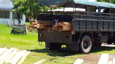 El sector maderero da cientos de empleos.